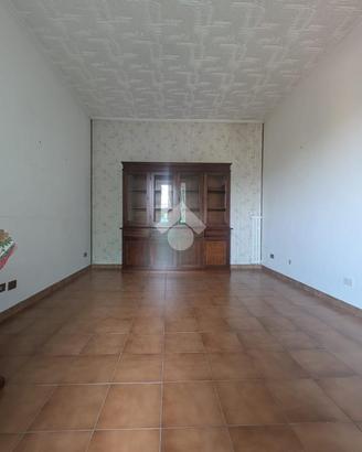 4 LOCALI A ACQUI TERME