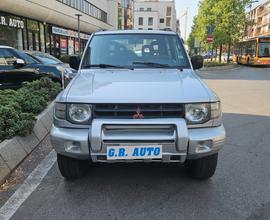 Mitsubishi Pajero 2.5 TDI MT GLS Elegance UNICO PR
