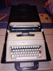 macchina da scrivere olivetti lettera 35