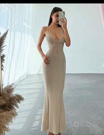 Aloruh Elegant Deep V-Neck Hollow Out Spaghetti