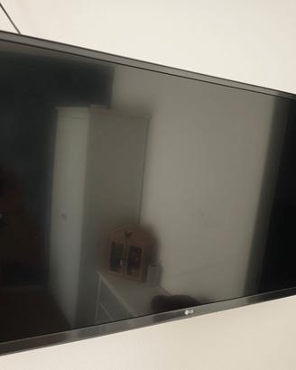 TV LED 32" LG Full HD - Funzionante