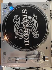 Coppia giradischi Omnitronic-Stanton