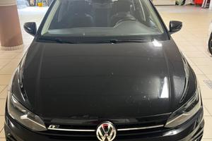 Volkswagen Polo 1.6 tdi highline r-line