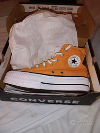 Converse Chuck Taylor All Star Platform

