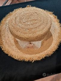 cappelli in paglia