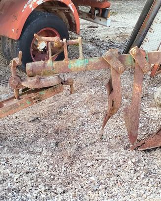 aratro anni 40 per fordson mayor 