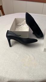 scarpe decollete in pelle blu