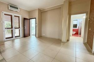 APPARTAMENTO con veranda