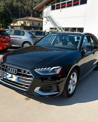 Audi A4 SW 35 TDI 163 CV S tronic Business Advance