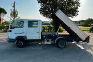 Nissan cabstar e120 doppia cabina