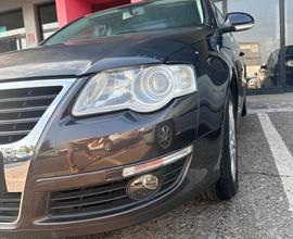 Volkswagen Passat SW HIGHLINE DSG 140 CV - 110 KW