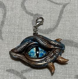 Ciondolo occhio di drago nuovo