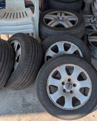 Cerchi in lega Audi A3 A4 A5 A6 15" e 17"