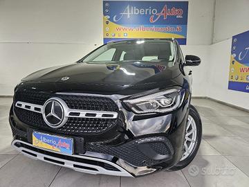 Mercedes-Benz GLA 200 d Automatic Business