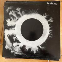 Bauhaus the sky’s gone out