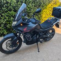 HONDA TRANSALP XL750 – FULL OPTIONAL 11.2024