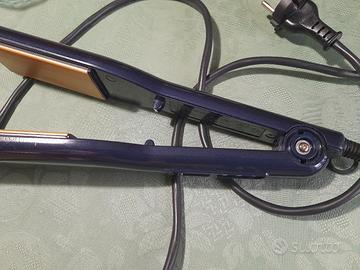 Piastra per capelli in ceramica Philips Influence 