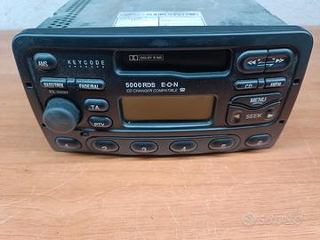 Stereo Ford