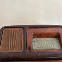 Radio d’epoca telefunken mod.t65 non testata