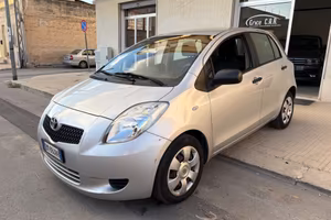 Toyota Yaris 1.3 5 porte