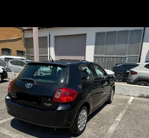Toyota Auris 2.0