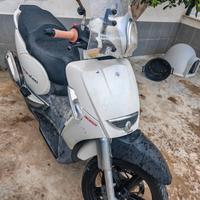 Aprilia Scarabeo 300 s - 2009