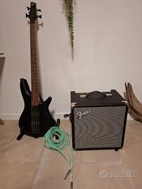 Basso Ibanez SR300EB e ampli Fender Rumbles 25