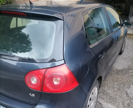 Golf 1.600 bifuel targata San Marino