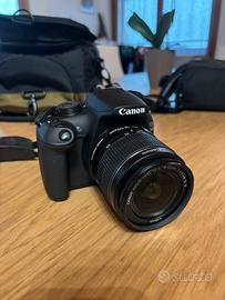 Canon Eos 1200d con accessori