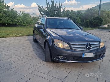 Mercedes C220 CDI Avangarde Gancio traino