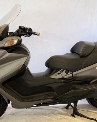 Suzuki Burgman 650