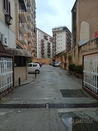 Luminoso piano terra con doppia terrazza