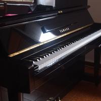 Pianoforte Yamaha U1 con silent genio premium