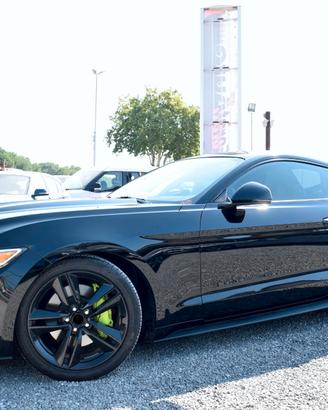 Ford Mustang Fastback - IVA DETR. 2.3 6M 314CV SHA