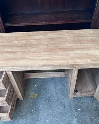 Scrivania in Legno Massello - Cassetti Intagliati