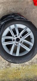 Cerchi 16+pneumatici Pirelli VW Golf