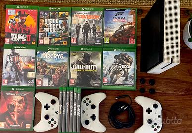 Xbox ONE S + 15 giochi + 3 controller