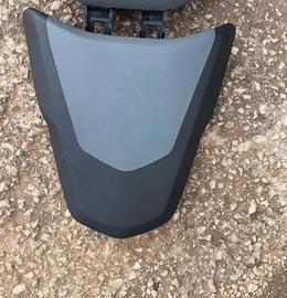 Sella posteriore sottile BMW Gs 1300 standard