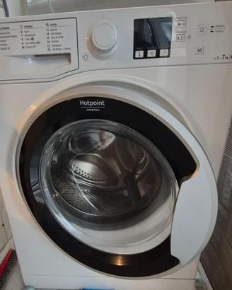 Lavatrice Hotpoint Ariston RSF 723 S IT/1 – 7 kg