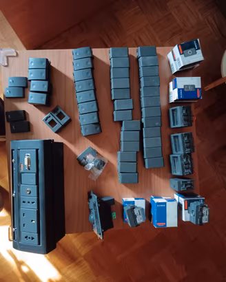 Materiale Elettrico Gewiss Playbus
