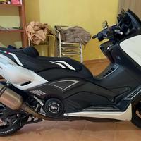 Yamaha T Max 530 - 2015