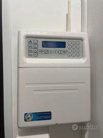 Impianto allarme via radio Sydra 64