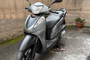 Honda Sh 300 i Sport