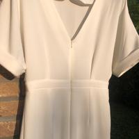 Abito elegante nuovo