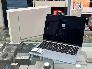 MacBook Air 13" M4 16/ 256GB - 3 CICLI DI CARICA
