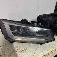 Fari Audi q2 e paraurti posteriore