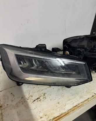 Fari Audi q2 e paraurti posteriore