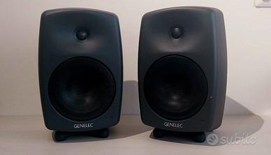 Coppia casse monitor studio GENELEC 8040A