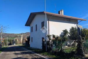 CASA INDIPENDENTE A GEMMANO