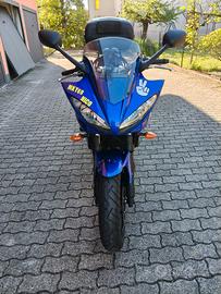 Yamaha FZ6 FAZER S2 